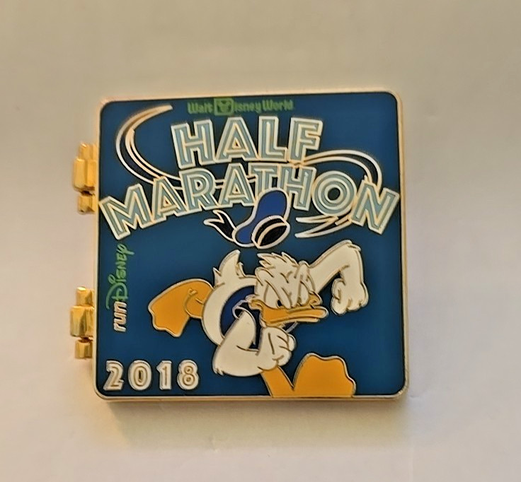 2018 WDW Marathon Weekend  runDisney Half Marathon Pin 13.1 LR Donald Duck
