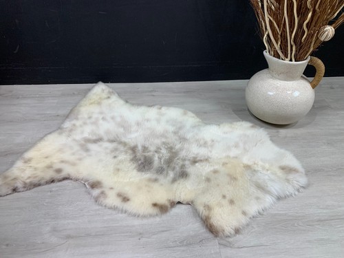 Natural sheepskin Rug Beautiful Exquisite Pet Bed ETC Soft Big Pelt - Picture 3 of 8