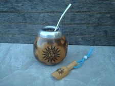   Argentina Mate Gourd Hand Made + Bombilla Straw + Uruguay Engraved Sun + Spoon