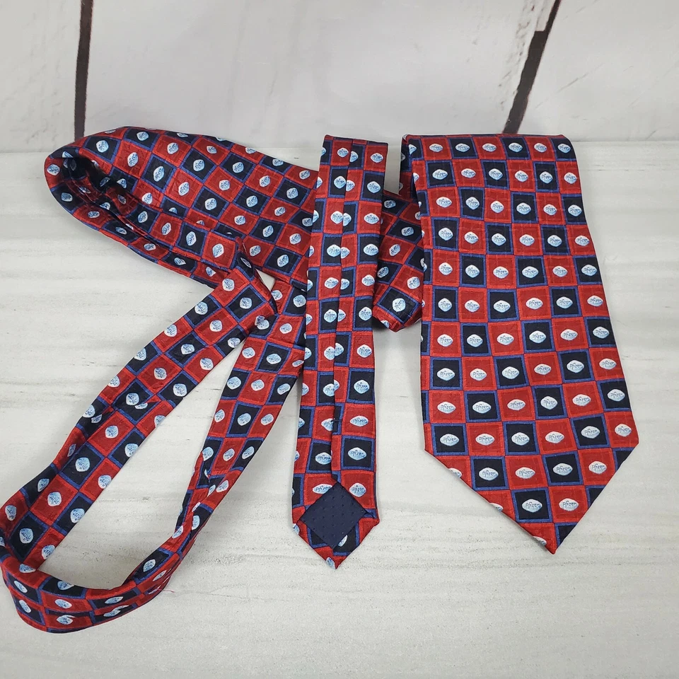 Pfizer Pharmaceutical Promotional Pill Print 100% Silk Wide Tie Blue Pill Viagra - Image 3 of 4