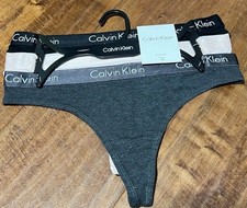 NWT Calvin Klein Thongs  MEDIUM  QP2350X-903 Retail 40