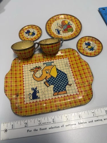 J. Chein Old Vintage Tin Litho Metal Children’s Dishes Set Animals Elephant Dog
