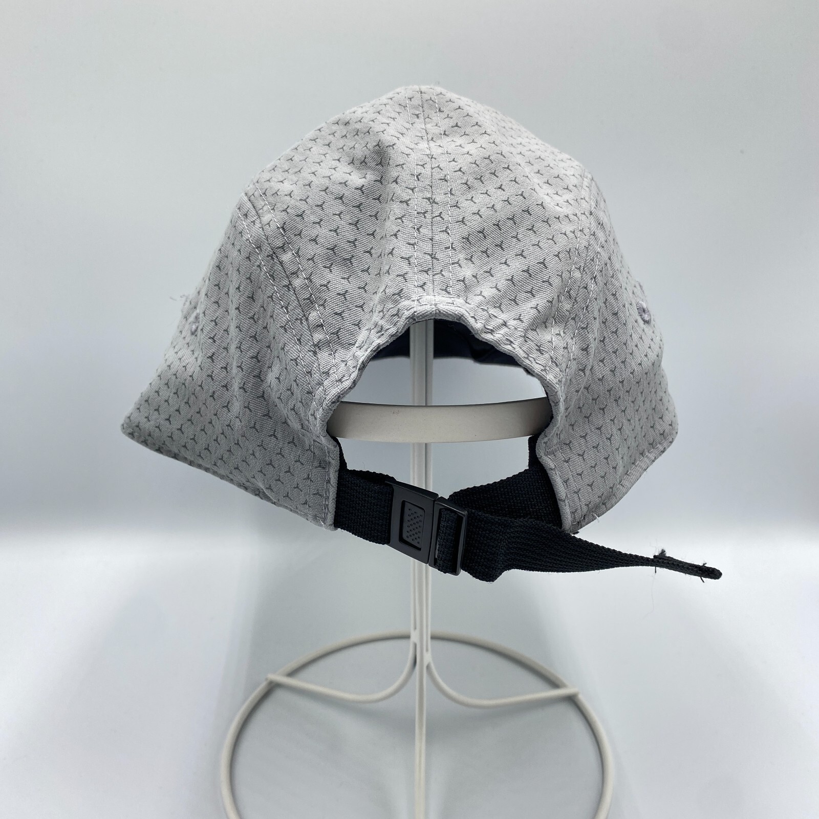 Under Armour Adjustable Strapback Hat Cap Gray - image 3