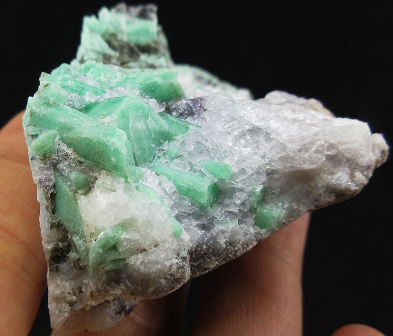 110g green Emerald/Beryl crystal minerals,Wenshan,Yunnan,China! eBay