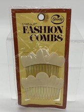 Vintage 1975 Goody Kant Slip Fashion Combs WHITE SCALOP 8050 Retro Made In USA