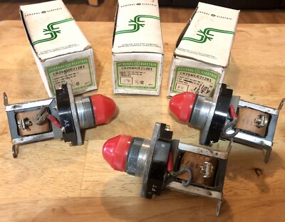 LOT (3) GENERAL ELECTRIC CR2940UE212B3 Heavy Duty Oiltight Indicator Light NOS