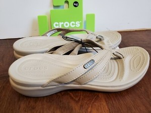 crocs capri basic strappy flip