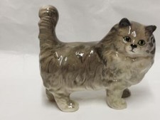 Beswick Grey Perisian cat  Standing Erect tail 13 cm high  14 cm long