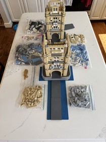 LEGO Creator: London Tower Bridge (10214) RETIRED Incomplete