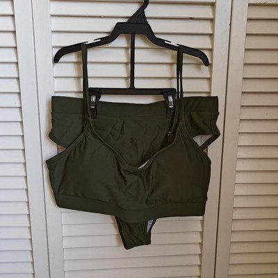 Amazon Women's Green Bikini Top and High-Waist Bottom Set Size M