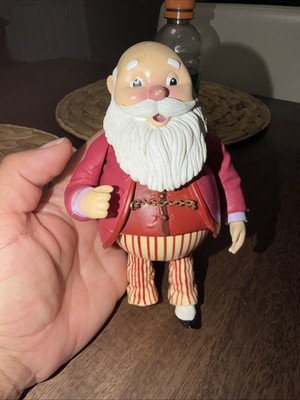2002 PALISADES THE YEAR WITHOUT A SANTA CLAUS SANTA ACTION FIGURE Missing Shoe