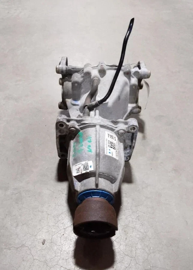 2018-2022 Ford Ecosport 2.0L Rear Differential Carrier Assembly OEM - Image 2 of 4