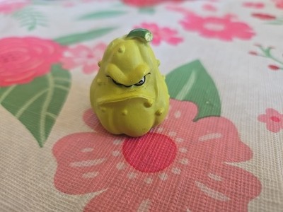 2012 Jazwares Plants Vs Zombies Squash 1 1/2  PVC Figure.  SB2