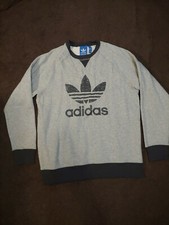Adidas crew neck sweater heather gray  charcoal gray