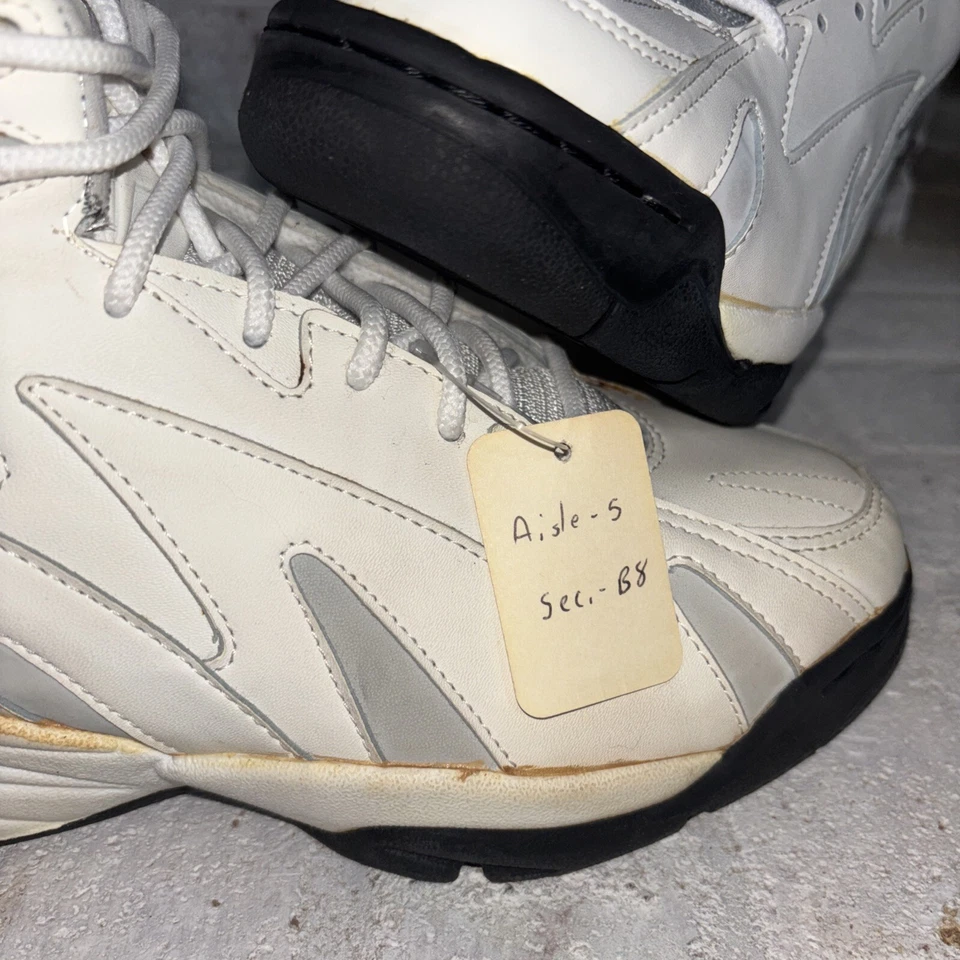 Zapatos de baloncesto Converse Inferno vintage para hombre sin existencias talla 7 nuevos en caja blancos/grises Foto 3 de 4