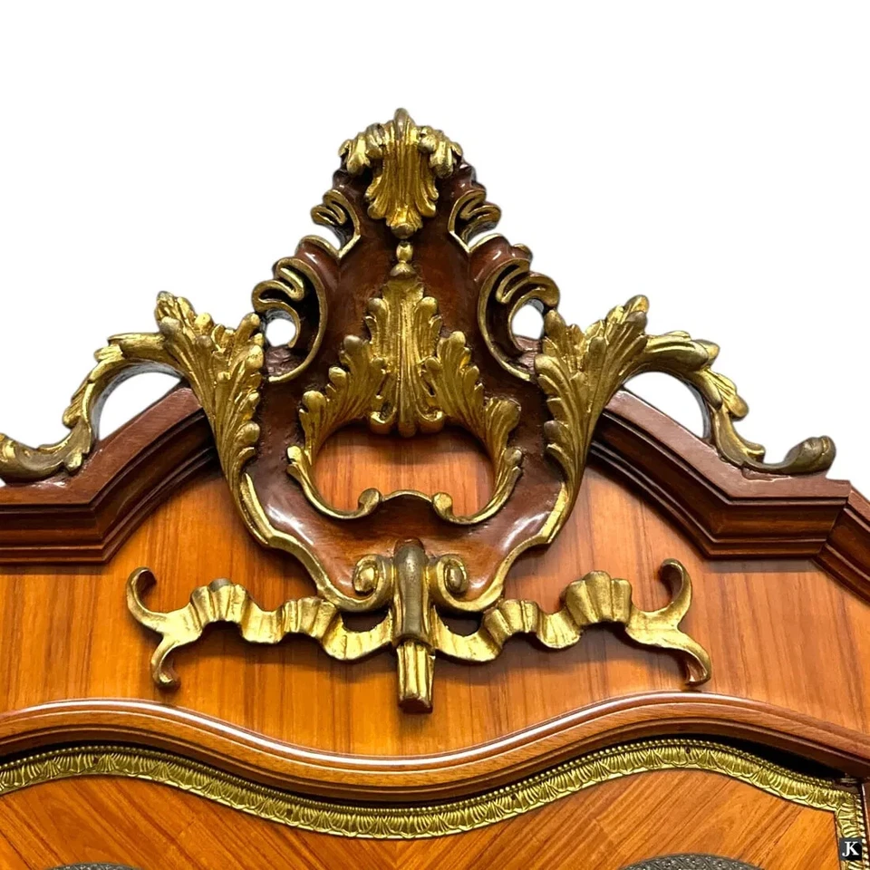 Vitrina estilo antiguo italiano bronce estilo francés Foto 3 de 4