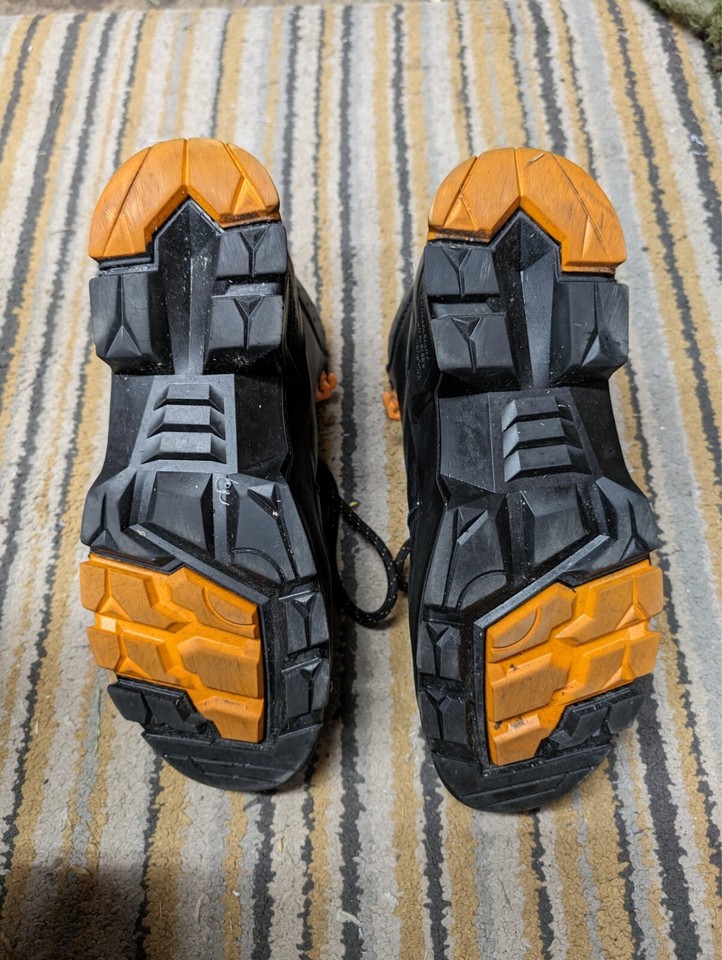 Uvex Safety Boots S3 Rated Uvex 2 ESD Rated. Leather Outer. Composite