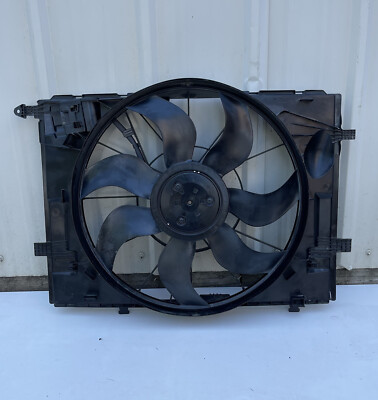 2015-2018 MERCEDES BENZ C Class W205 Radiator Cooling Fan OEM  