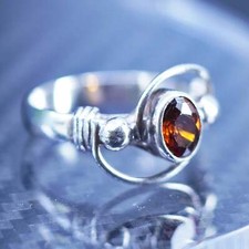 Size 6, vintage sterling silver 925 handmade band ring with ruby