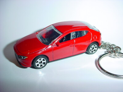 HOT 3D RED MAZDA 3 CUSTOM KEYCHAIN keyring key zoom zoom BLING matchbox mazda3