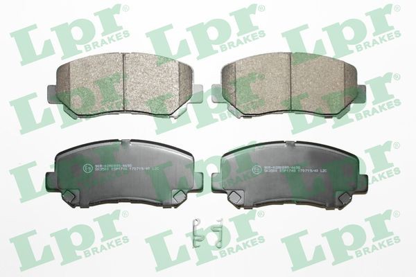 Plaquettes de frein LPR 05P1748 pour remplacer vos freins usés sur modèles Mazda