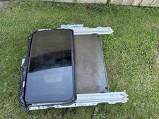 BMW F22-F30-F32-F36-F80-F82 / LCI - Schiebedach Schiebehebedach komplett 7300238