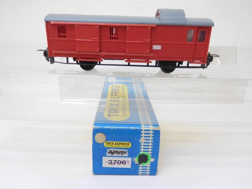 MES-54049	Trix Intern. H0 Gepäckwagen 114 069 mit Gebrauchsspuren, | Condition: Gebraucht