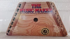 Vintage Perepelochka The Music Maker Lap Harp Musical Instrument/12 Songs Sheets
