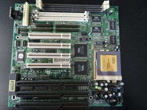 DTK PAM-0057V-E0 - Via Apollo VPX Chipset + IBM 6x86 PR233
