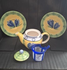 vintage Whittard of Chelsea Chatsford teapot set in the crocus/flower pattern