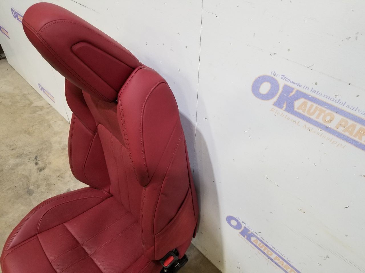 22 2022 MASERATI LEVANTE SEAT ASSEMBLY FRONT RIGHT PASSENGER RED BLACK 