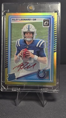 2025 Donruss Optic Riley Leonard Neon Yellow (RAW)