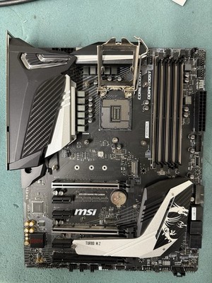 MSI MPG Z390 GAMING PRO CARBON LGA 1151 Intel Z390 ATX Intel Motherboard
