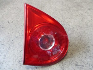 Rückleuchte links innen VW Golf 5 Rücklicht Heckklappe 1K6945093E