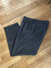 Farah Men  s Dress Pants Size 36X32 Gray Pleated  Cuffed W/ Pockets