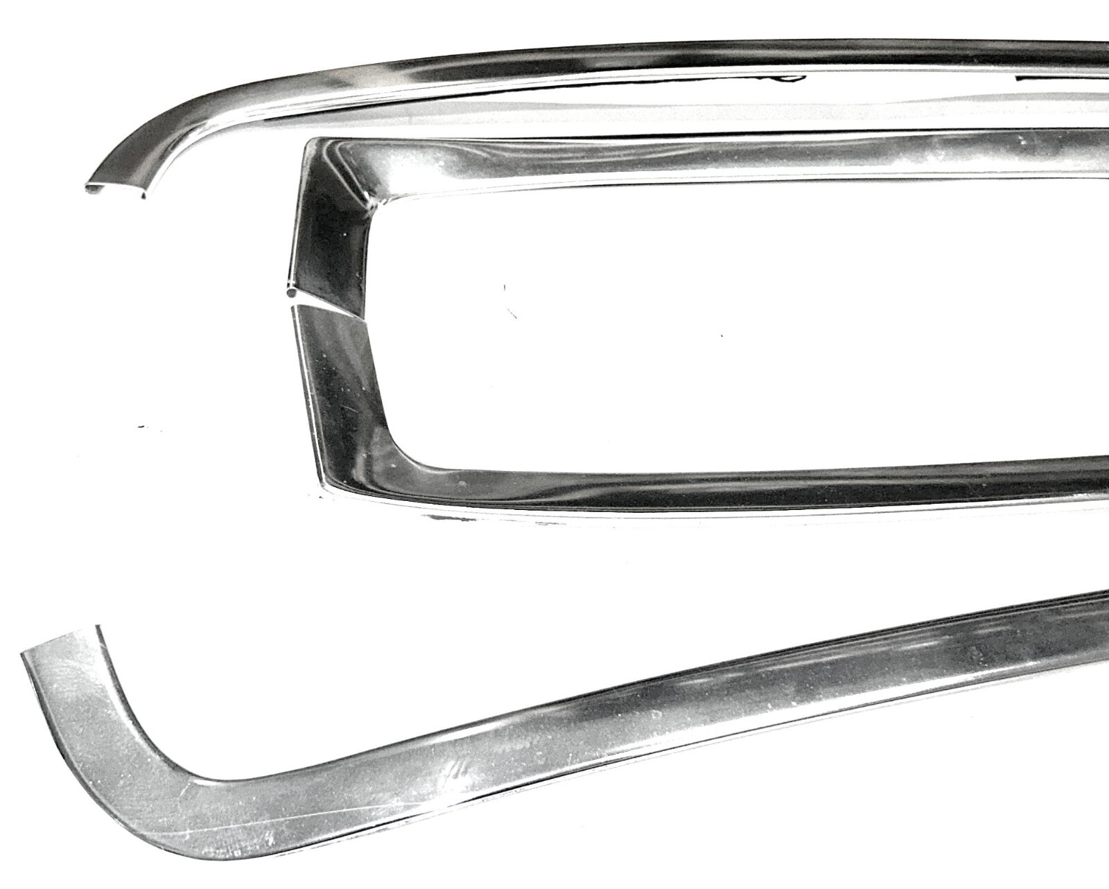 8096 Ford F150 F250 F350 Bronco—Windshield Reveal A Pillar & Roof Trim