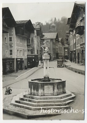 Berchtesgaden 1932 - Fountain Car Boy Scooter Marketplace - Vintage Photo 1930s