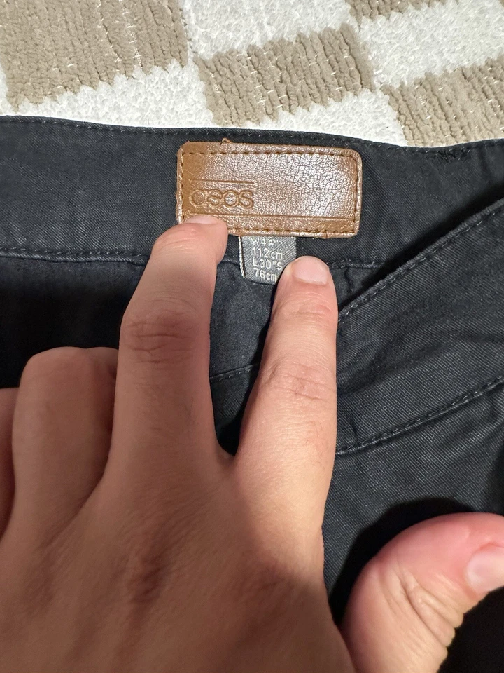 Men’s ASOS chino pants Black Size 44 - Image 2 of 3