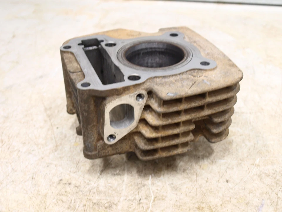 Cilindro Yamaha TTR110E 5TP-E1310-01-00 #6968 Foto 3 de 4