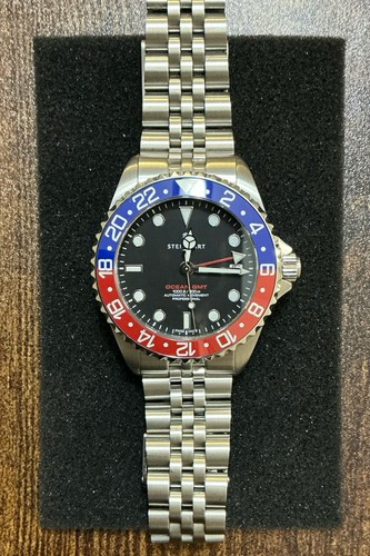 Custom Steinhart Ocean 39 GMT Automatic Diver w/ Lumed Pepsi Bezel & No Cylops