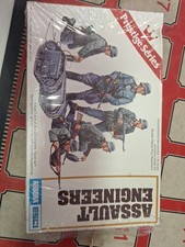 German Assault Engineers. Prestige Series by ESCI  6303, Plastic Set, Opened