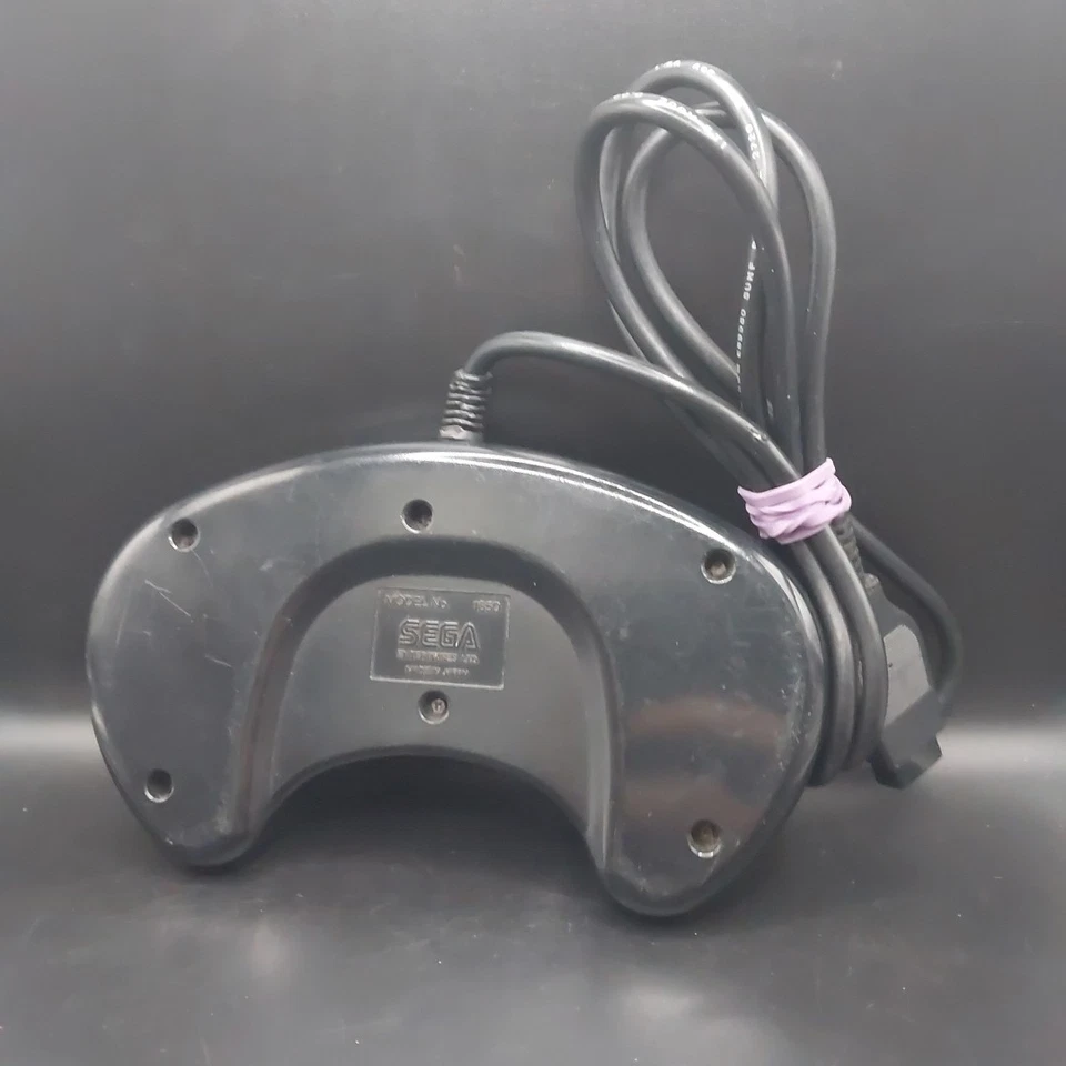 OEM Sega Genesis 3 Button Controller Model 1650 - Black For Parts Untested - Image 2 of 4