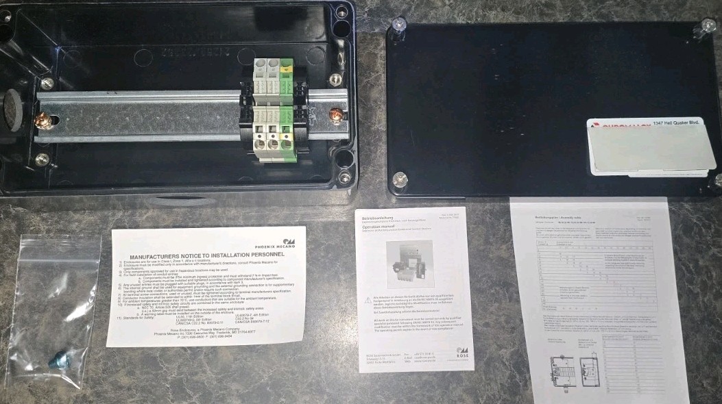 Chromalox Ambient-Sensing Heat Trace Thermostat Pipes UAS-394038 Thermal Devices