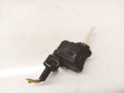 3b0941295a Scheinwerfer Stellmotor  Volkswagen Passat DE2717812-82