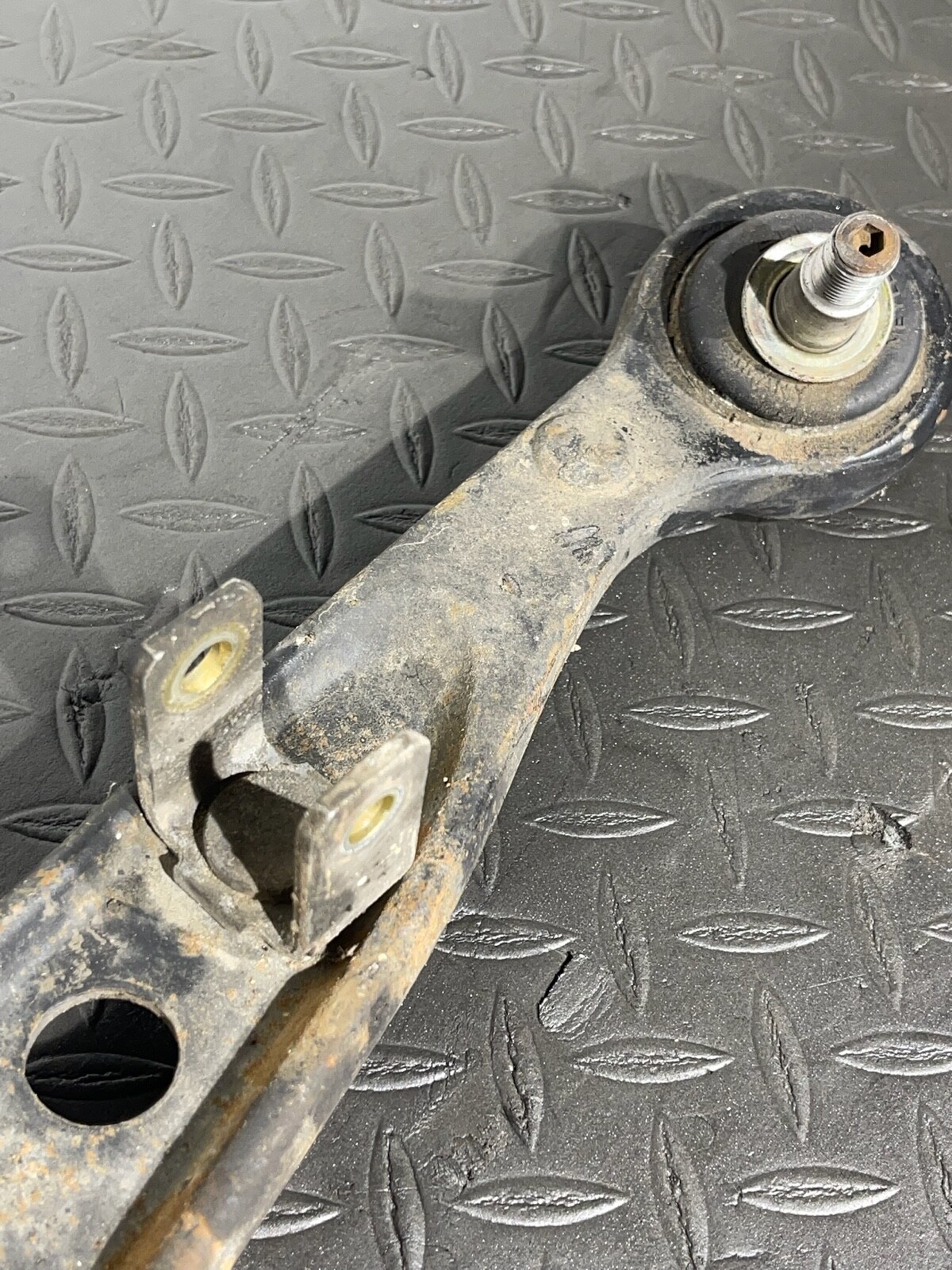 BMW E36 3Series Front Right Driver Side Suspension Control Arm Wish