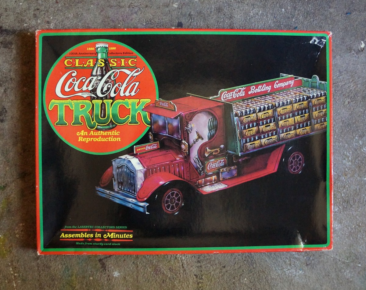 アメリカ　コカ・コーラ社100周年記念誌アンティーク アメリカ コカ・コーラ社100周年記念誌アンティーク 【公式通販】