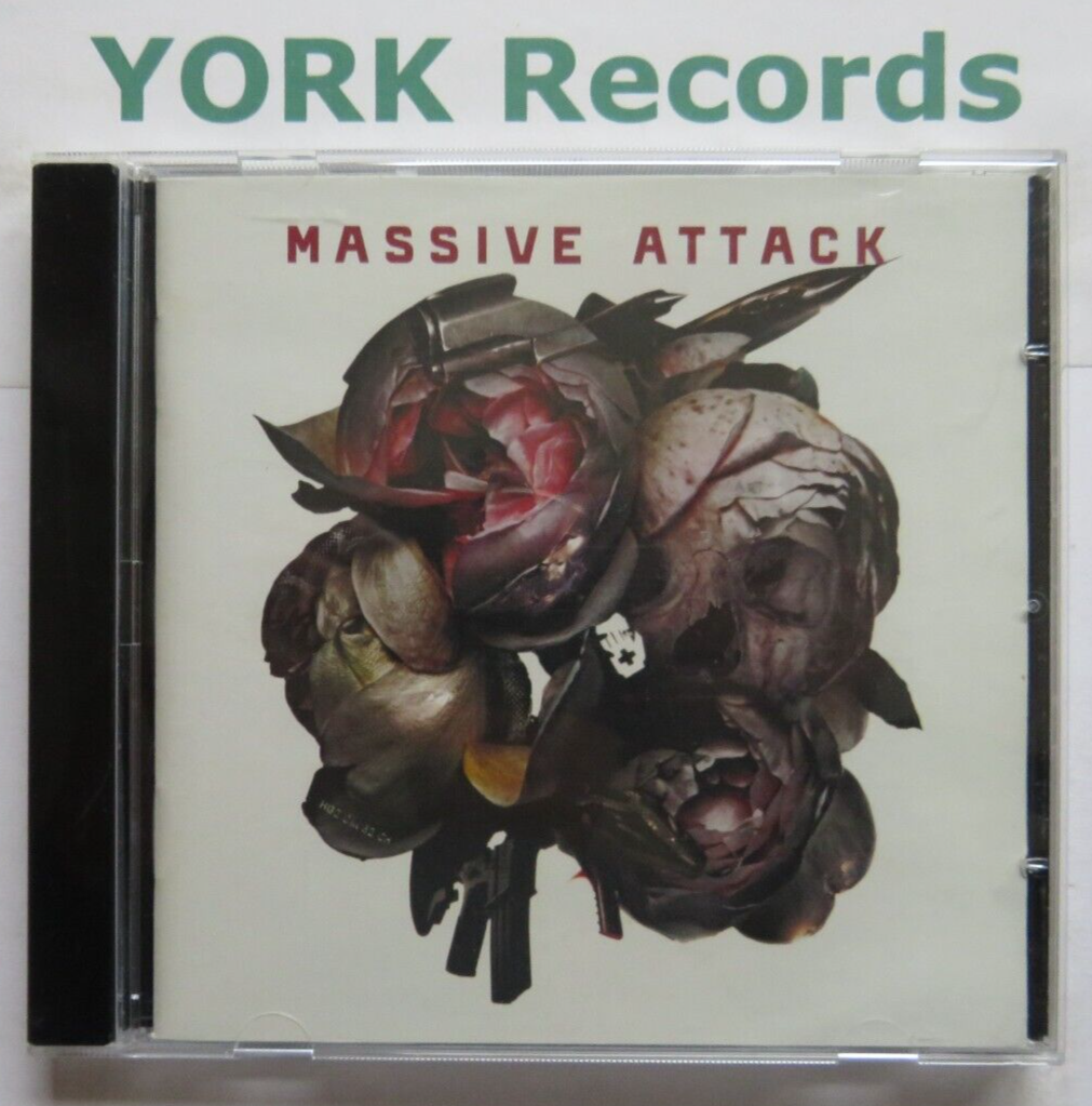 MASSIVE ATTACK - Collected - Excellent Condition CD Album Virgin