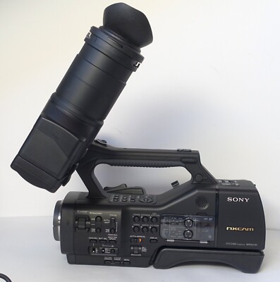 Sony NEX-EA50E  body  LIKE NEW!!!!