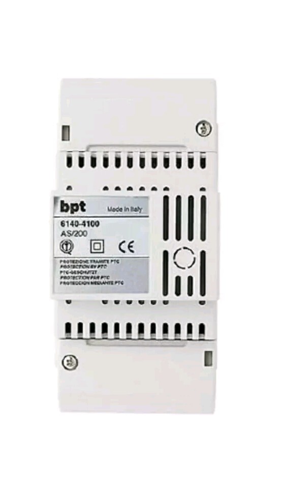 Foto 1 di 2