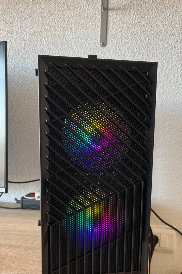 PC Gaming Ordenador Blanco RGB - Immagine 2 di 4